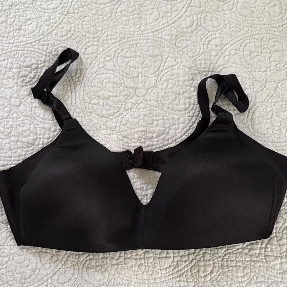 No Side Effects® Underarm-Smoothing Comfort Wireless Lightly Lined T-Shirt Bra